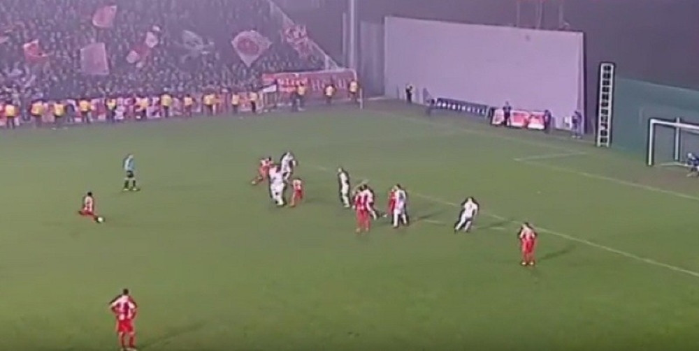 Ibanjezova bomba iz slobodnjaka! (VIDEO)