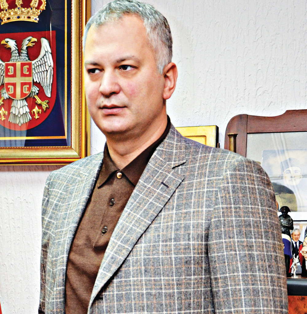 Šutanovac ne odustaje od oduzimanja oružja!