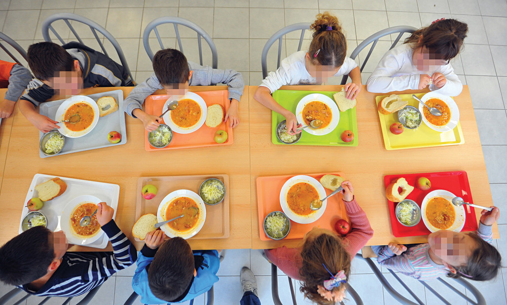 Deca povraćaju zbog Verbićevog akta!