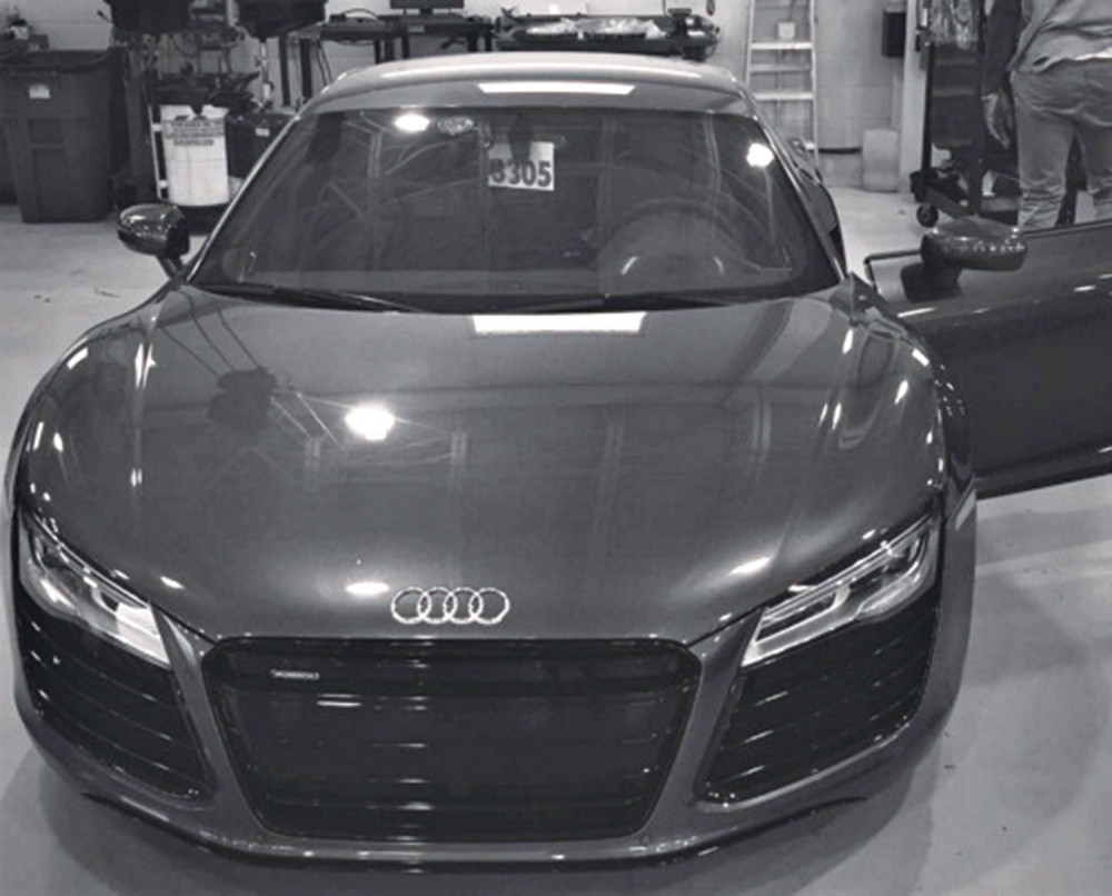 Kvinsi Miler, 300 na sat!