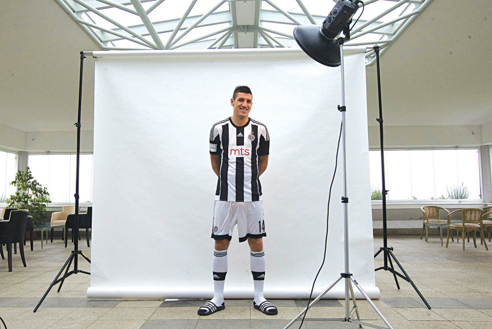 Lalatović doveo bivšeg napadača PARTIZANA na ČAIR!