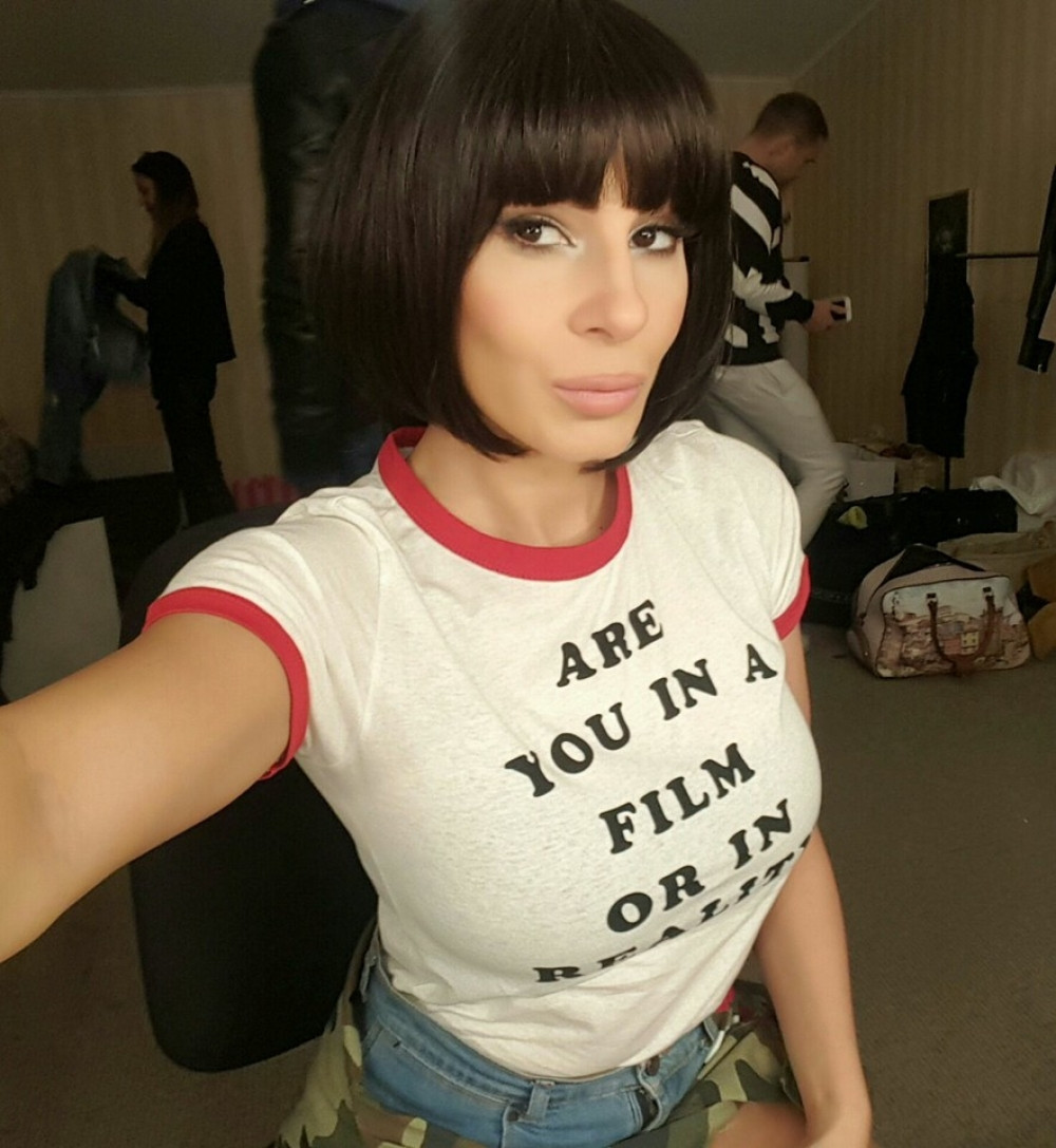 Mia Borisavljević drastično promenila izgled!