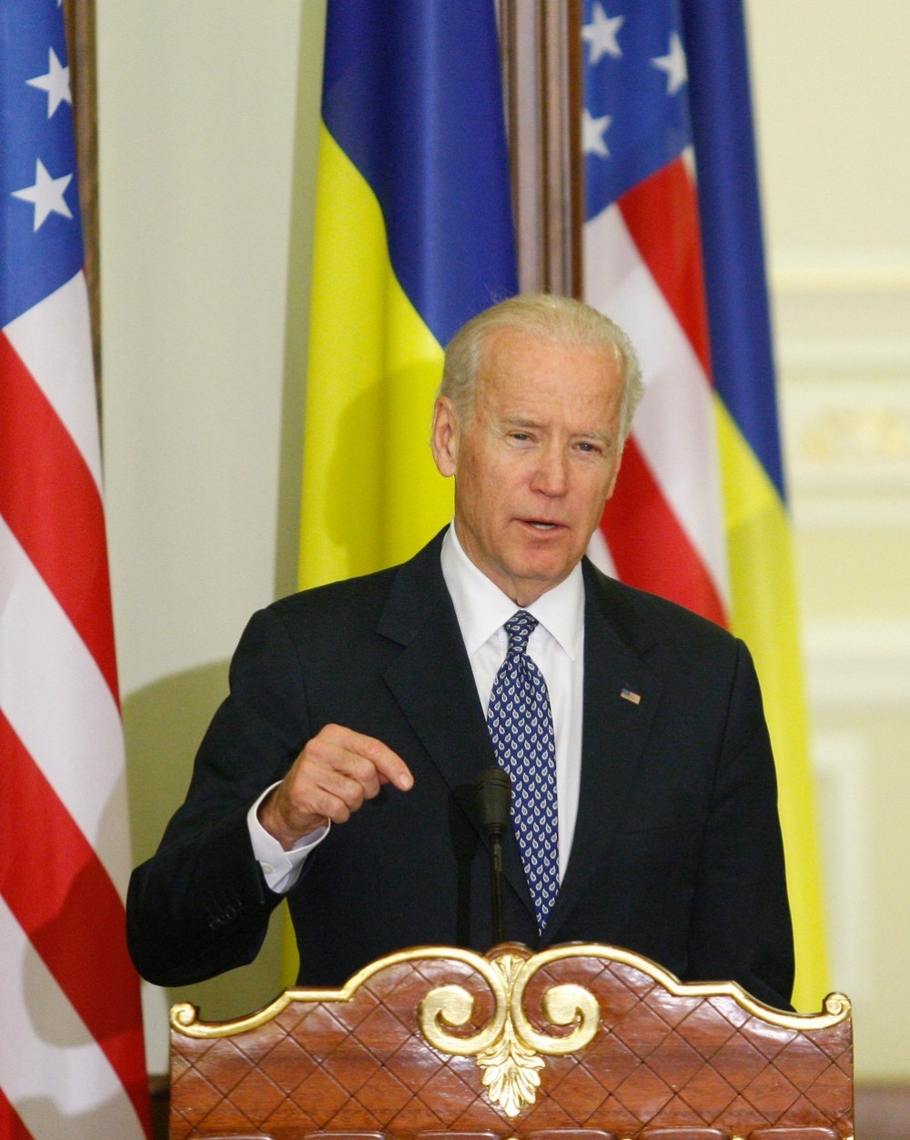 Bajden: Trebaće dosta vremena da se porazi ID