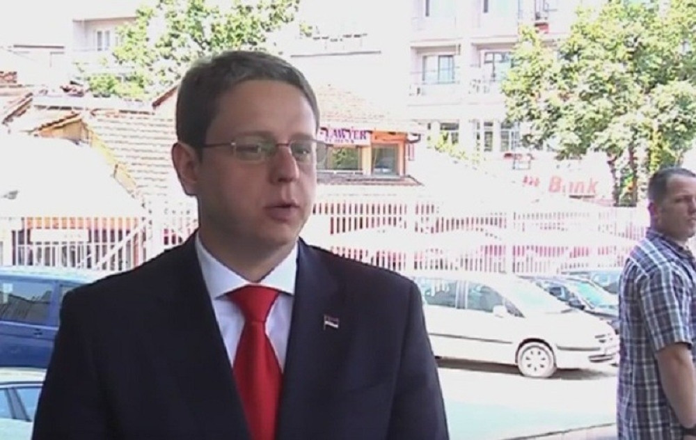 Oficiru za vezu vlade Srbije Šiptari prvo nisu dali policijsku pratnju, a onda mu je stigla ZABRINJAVAJUĆA PORUKA