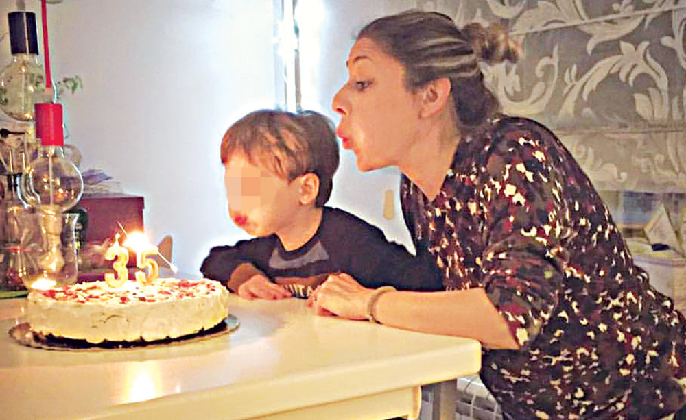 Lečićev sin pomogao Kristini da ugasi svećice