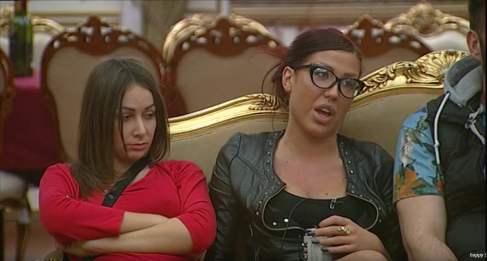 Ajfonka bi napisala knjigu, a ne zna padeže? (VIDEO)