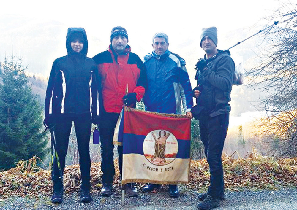 Crnogorci srpske hodočasnike nudili kafom i rakijom