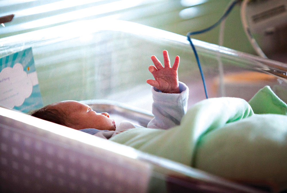 Ubila tek rođenog sina, smrskala mu lobanju!