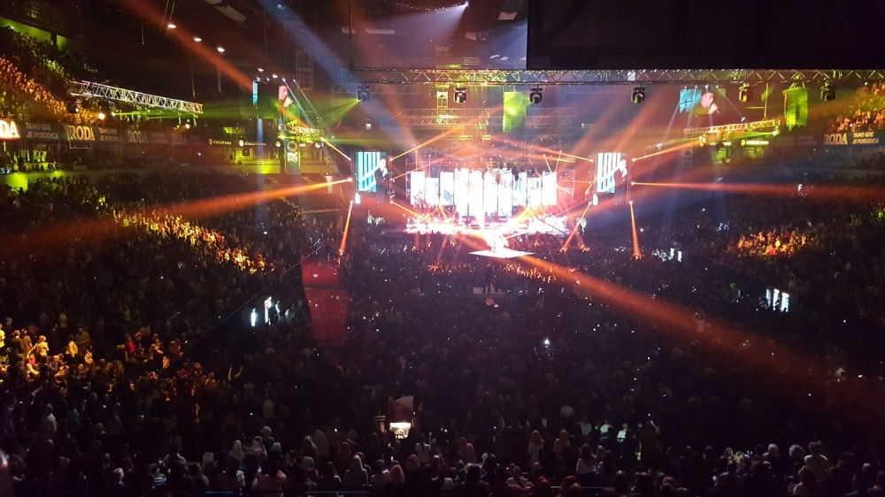 Joksimović pevao pred 20.000 ljudi (FOTO+VIDEO)