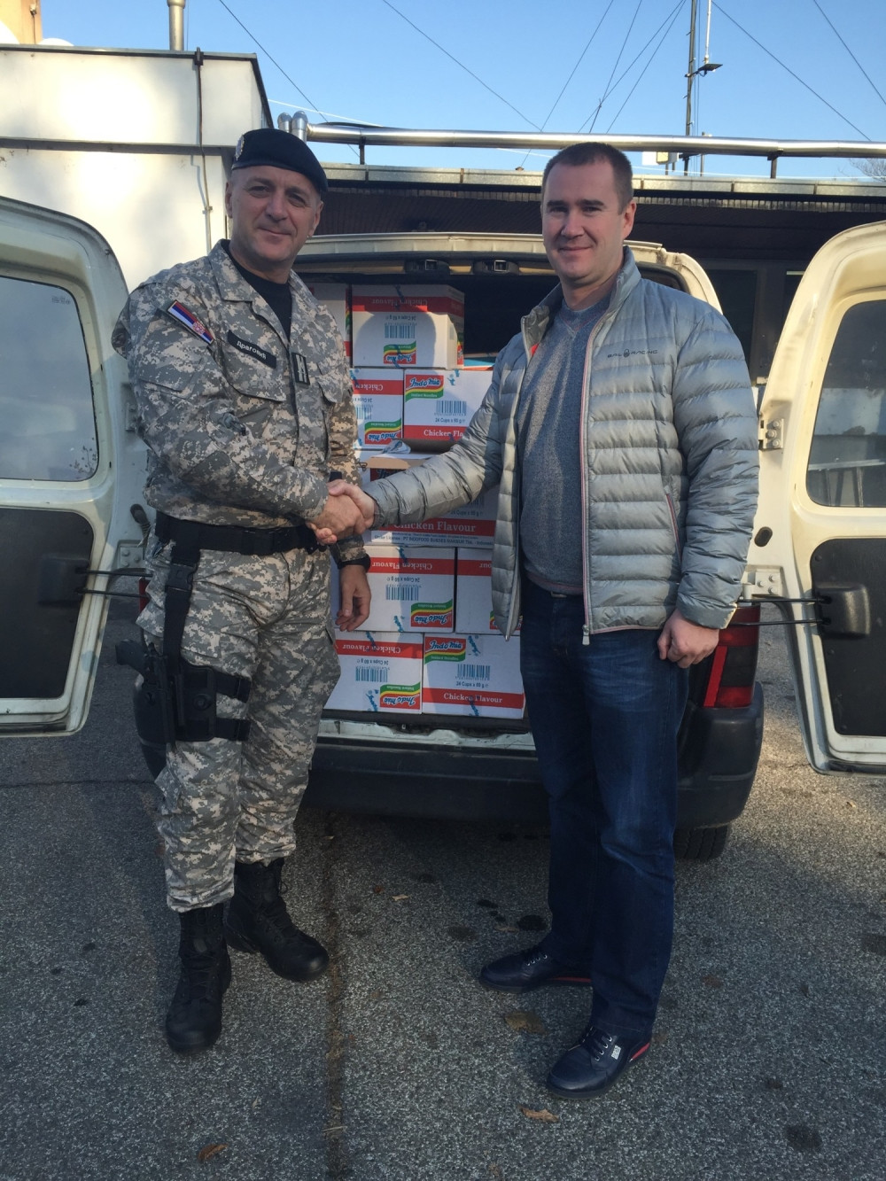 Stigle "nudle" za policiju