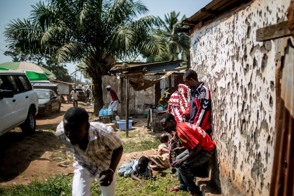 Izrešetali narod na referendumu