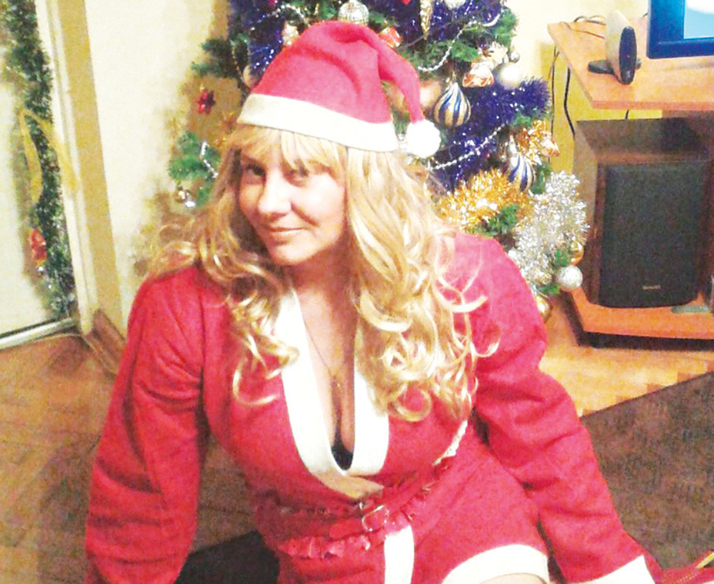 Milić obukao ženu kao Baba Mrazicu