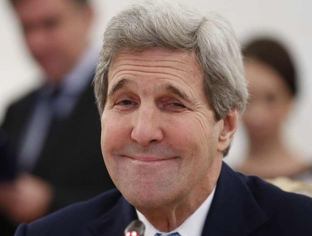 Kerija ostavili zaglavljenog u saobraćaju (VIDEO)