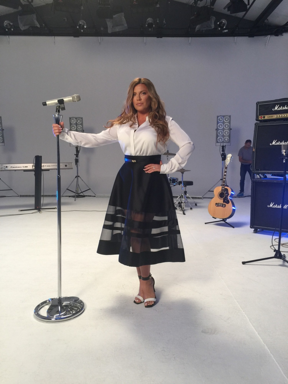 Indira: Ne razumem roditelje moje snaje, zato se i odlično slažemo!