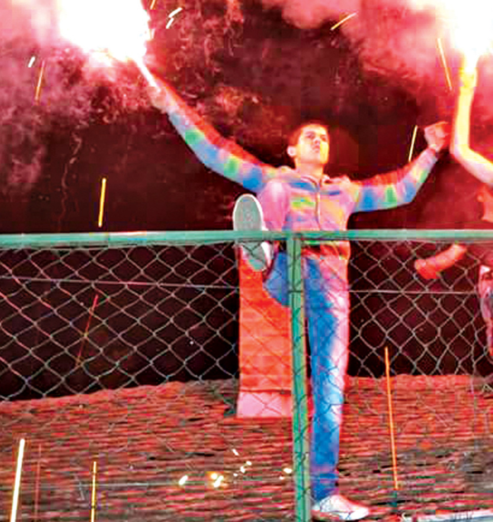 Vučić osuđen na 13 meseci zatvora!