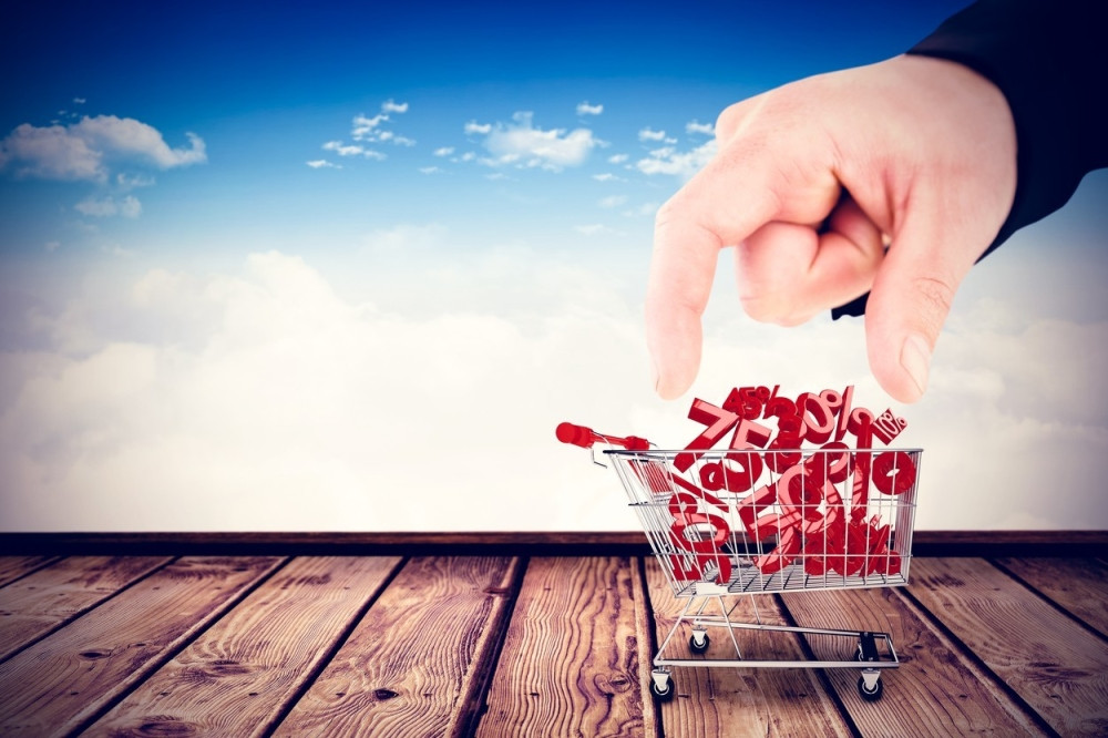 Na rasprodajama nam prodaju feleričnu robu