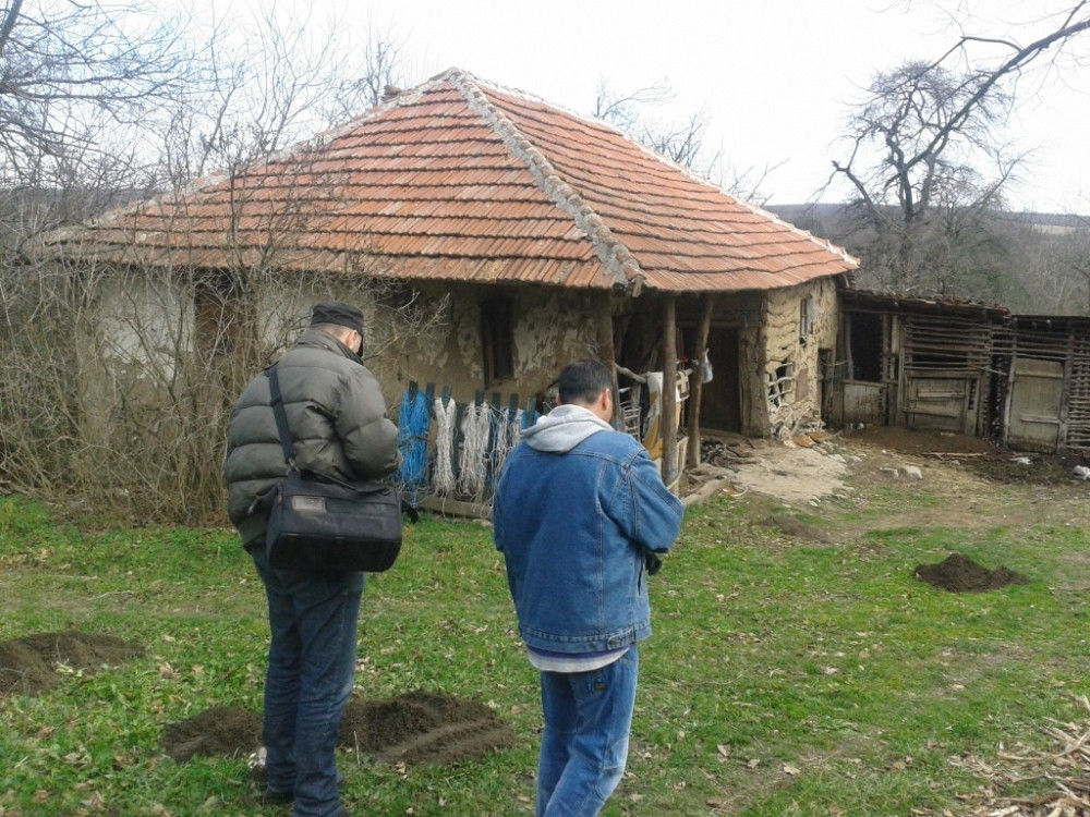 Nađeno telo žene, pacovi joj pojeli lice i ruke!