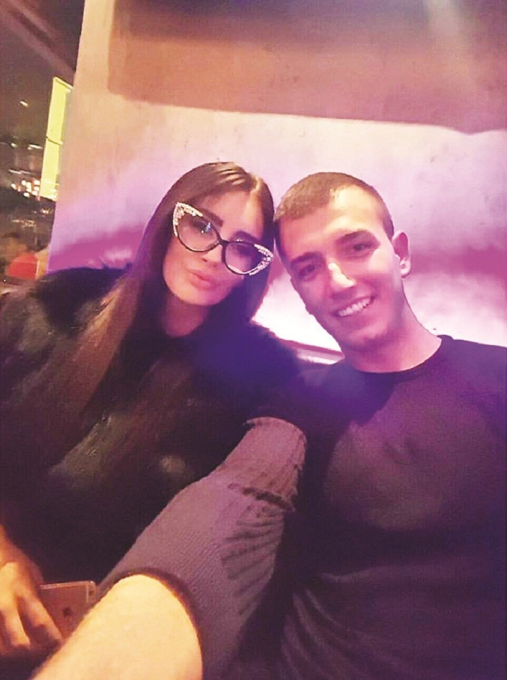 Kaća: Buhu sam upoznala sa celom porodicom!