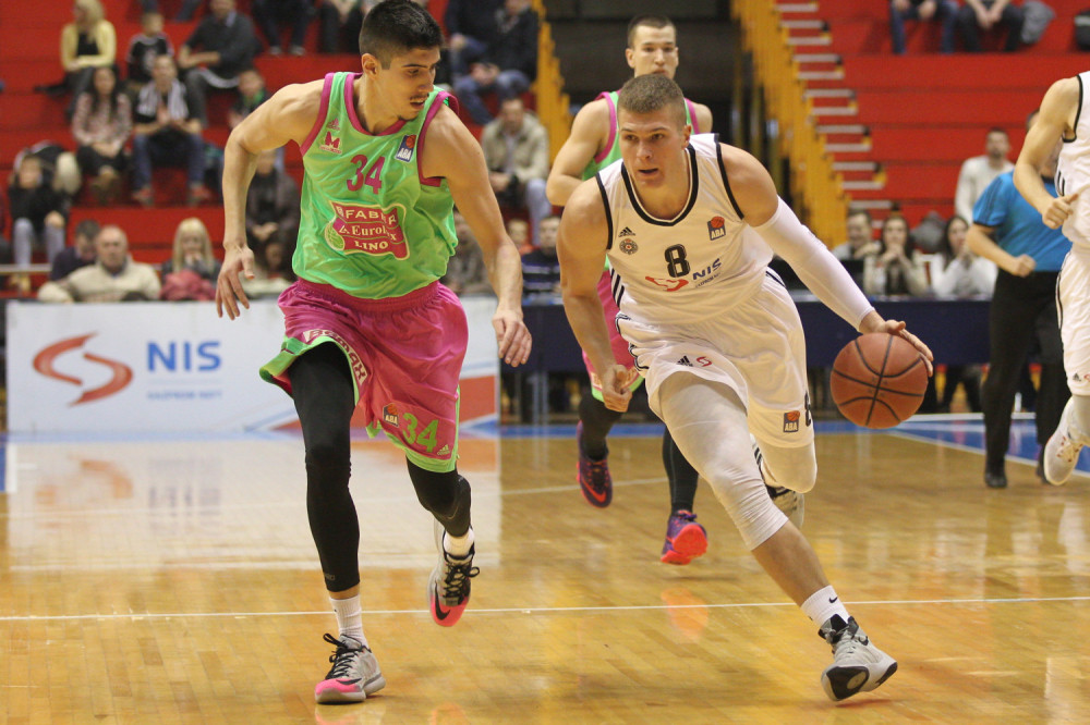 Gore društvene mreže, jedan tvit je rekao sve!