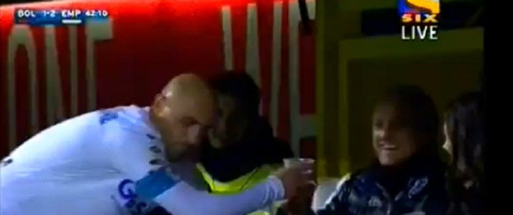 Dao gol i popio "sok od ječma"! (VIDEO)