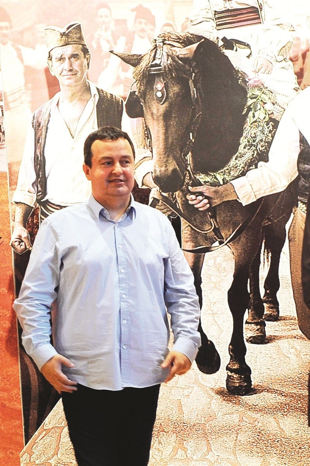 Iz kuće ni da mrdnu!