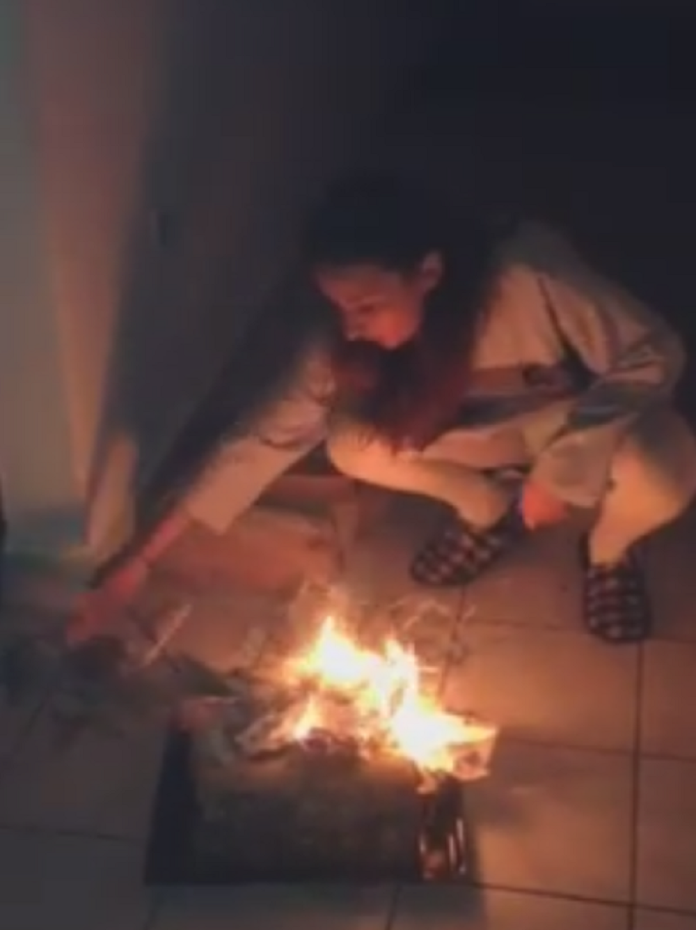 Pukla u rijalitiju pa joj isključili struju! (VIDEO)