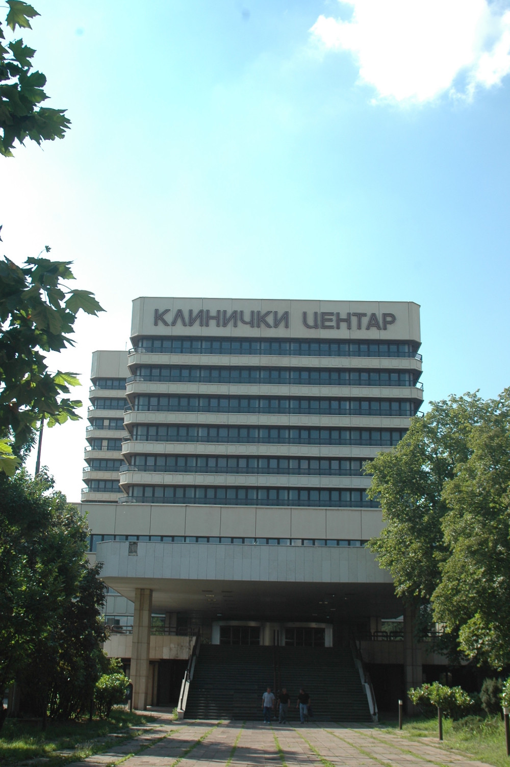 Pacijent SKOČIO sa Neurohirurgije u Beogradu! Pao direktno na glavu, KRV prsnula na sve strane! Razlog će vas RASTUŽITI!