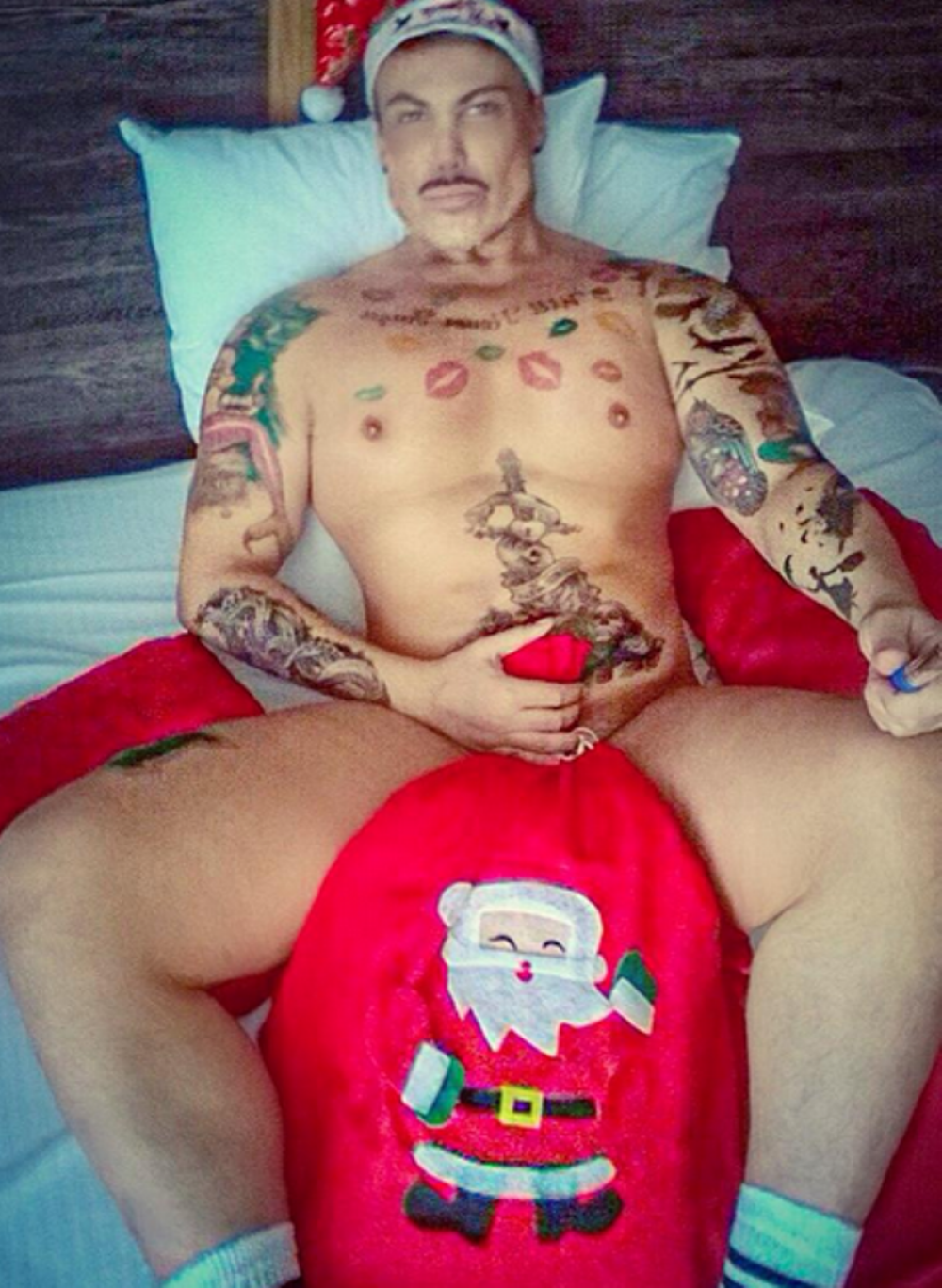 Bivši učesnik "Parova" ovako čestitao Božić!