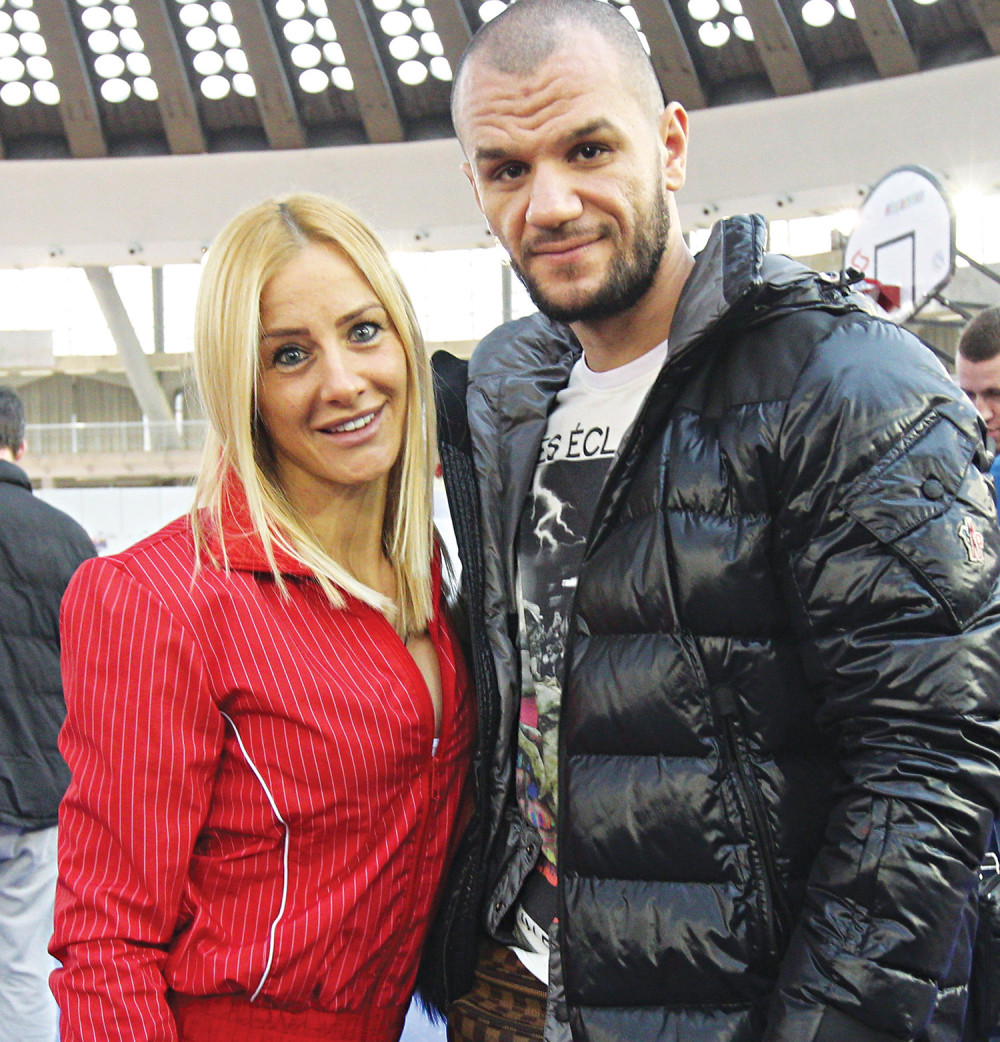 Simon se oglasio posle incidenta!