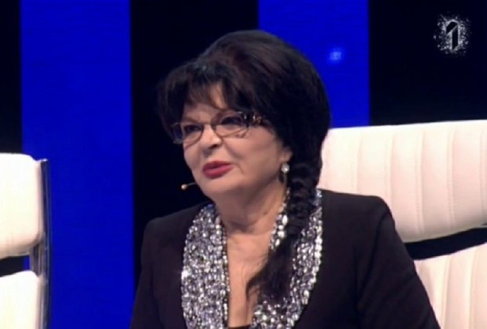 NADA OBRIĆ ISPLJUVALA LUNU I ANABELU: Nije štedela reči! Posle ovoga će ih biti sramota!