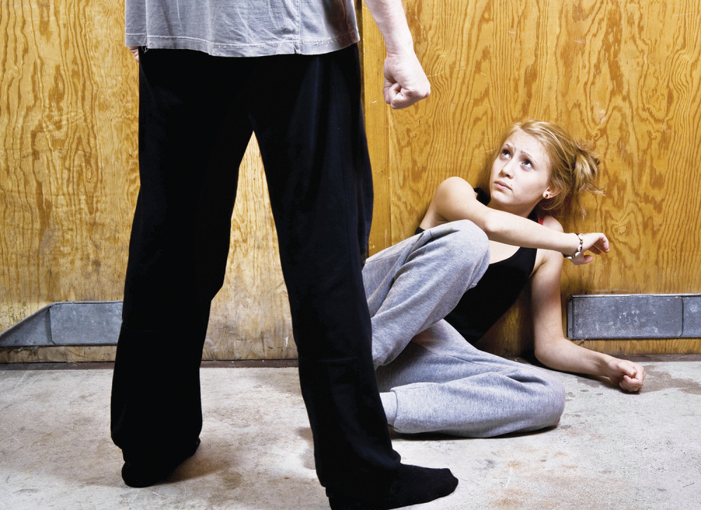 Otac ju je prodao, muž je zlostavljao godinama!