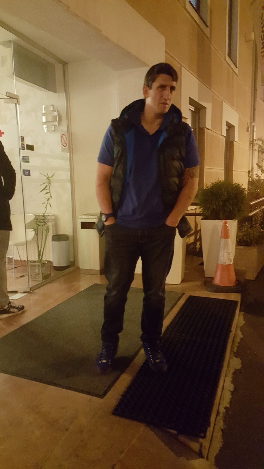 EKSKLUZIVNO~Kristijan: Imam tremu pred operaciju! (FOTO)