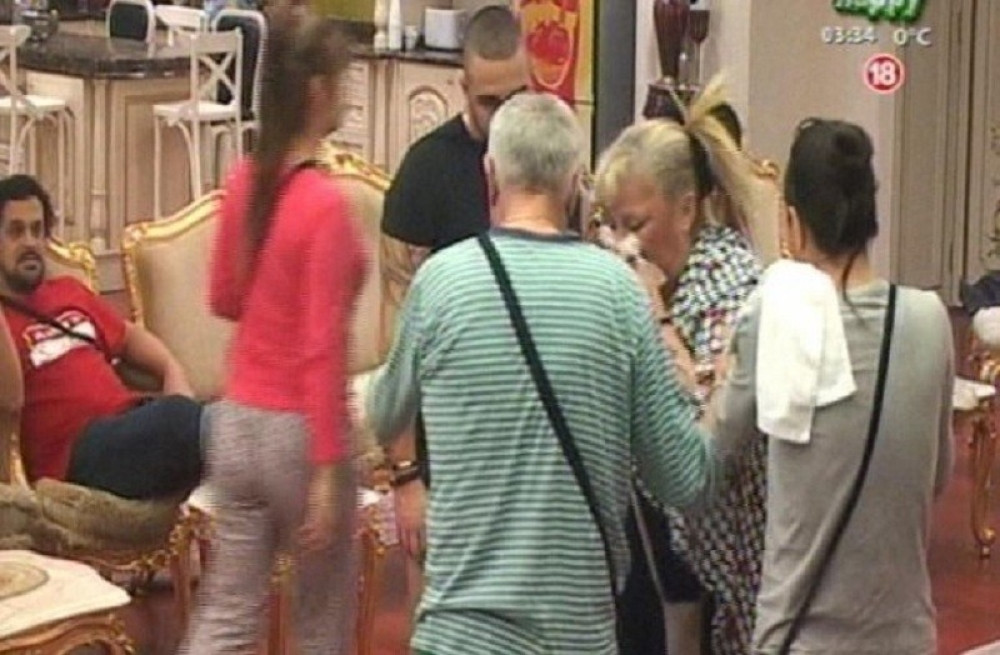 Miljana odalamila Vesnu Rivas!