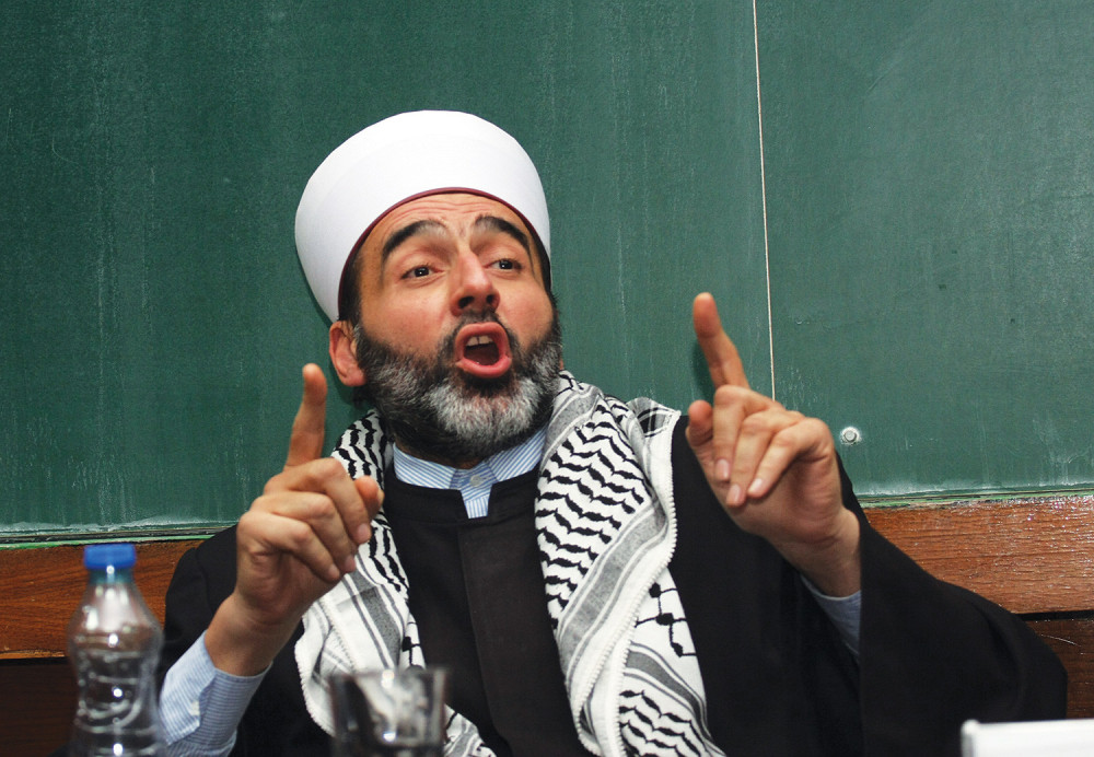 Davutoglu zavadio muftije!