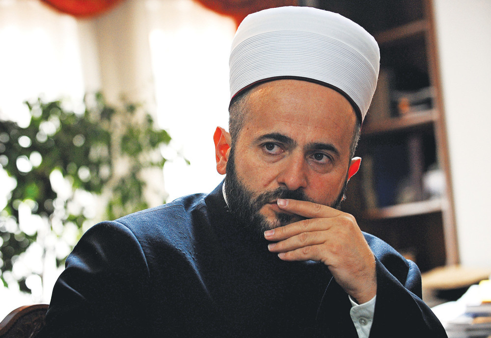 Muftija voli mačke! (FOTO)