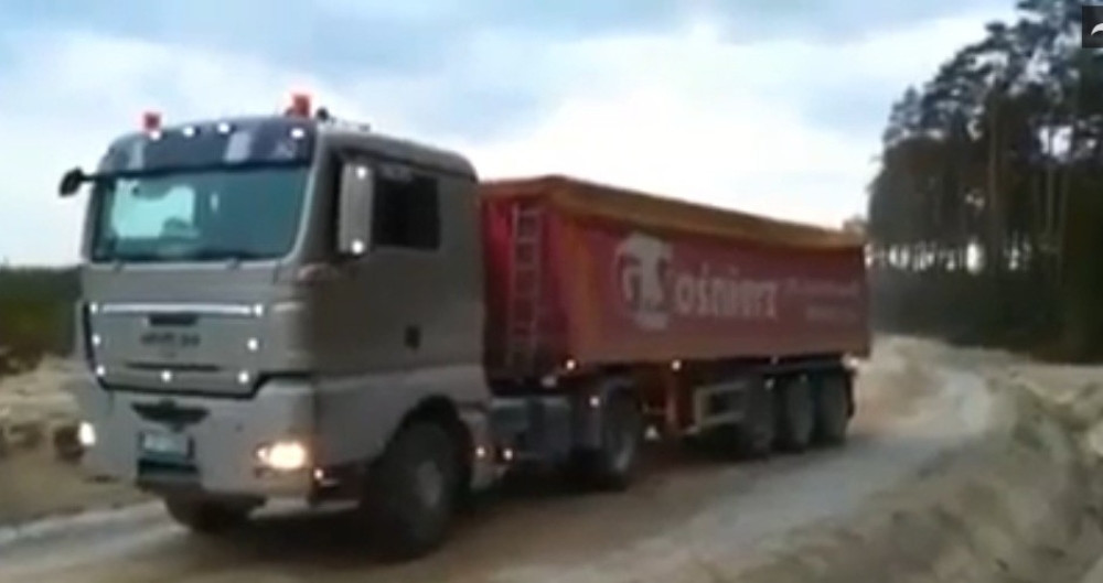 E, ovo se zove šofer! (VIDEO)