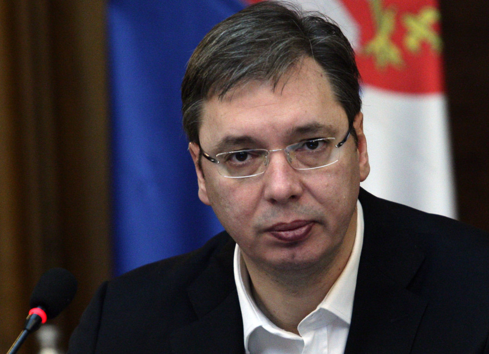 Uzvicima "gladna sam" prekinula Vučićev govor