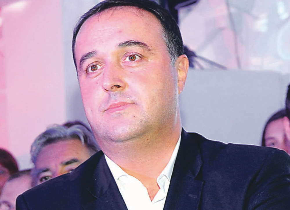 SNS uvek za izbore, a DS teško