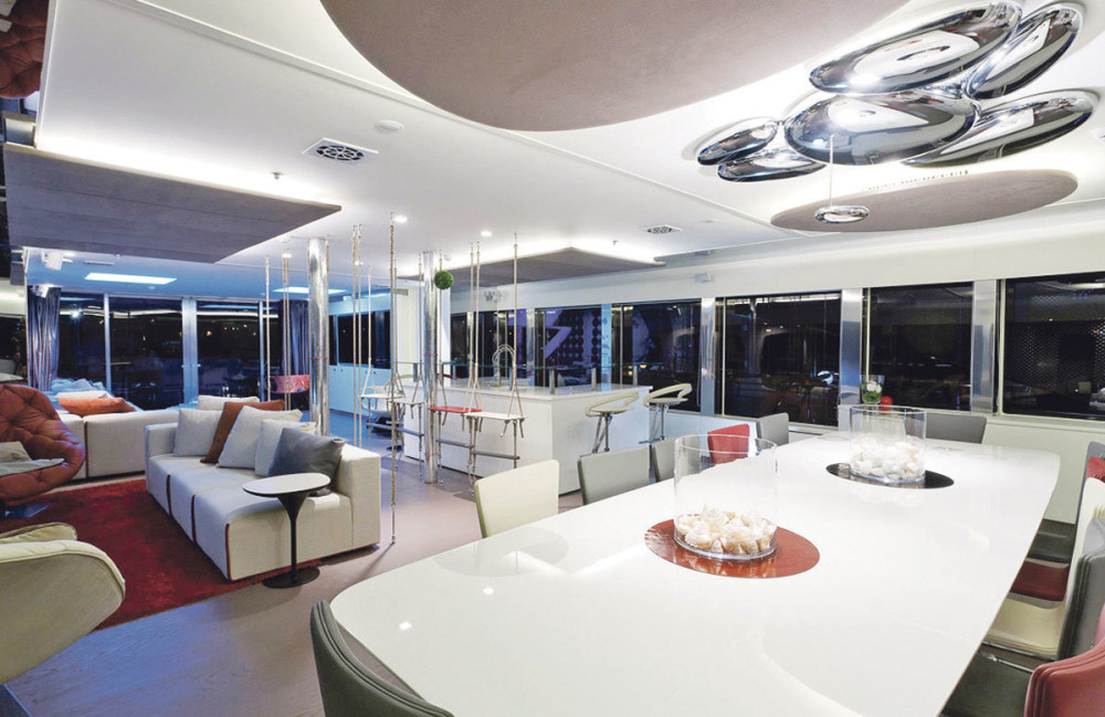 Uživate na luksuznim jahtama, a za to vam plate 10 miliona! Ne treba ni CV da šaljete, postoji samo jedan uslov!