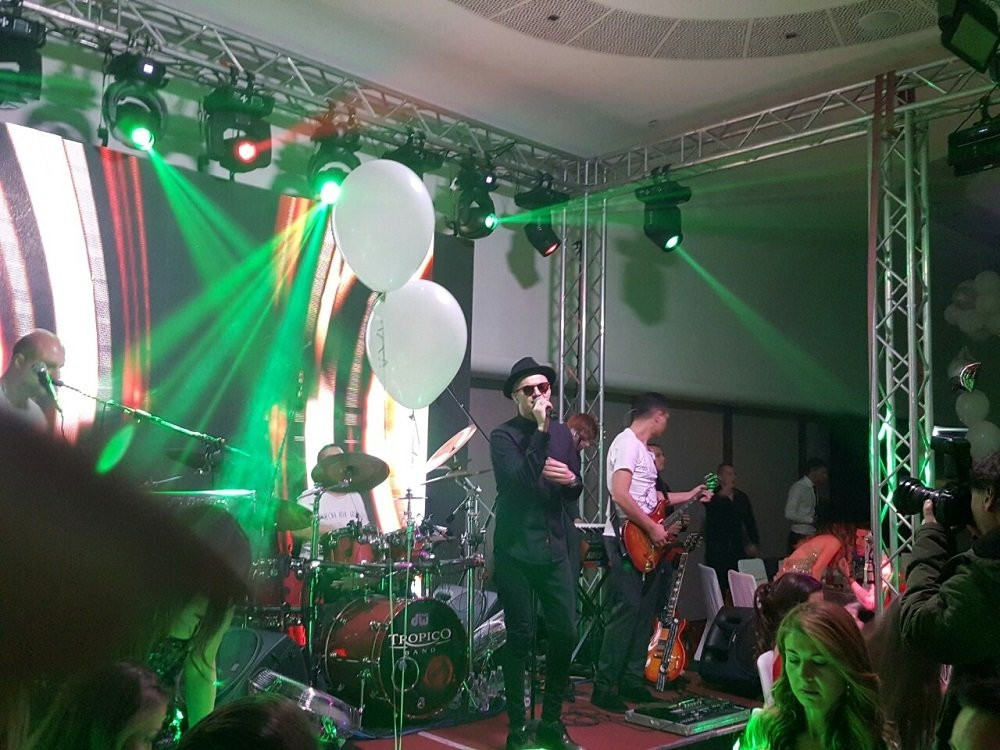 "Od Silvane do Nirvane" sa Tropiko bendom! (FOTO)