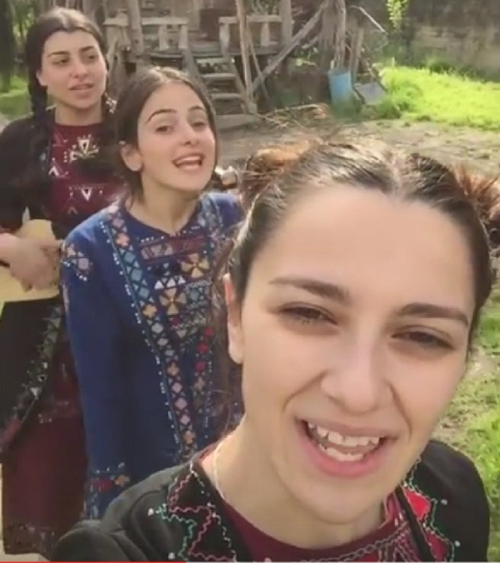 Ove Gruzijke su hit na internetu (VIDEO)