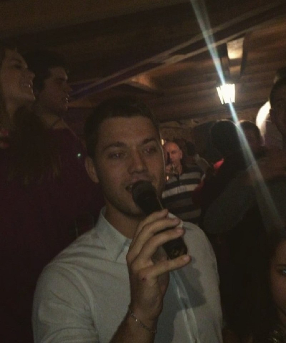 Brenin sin snima album!