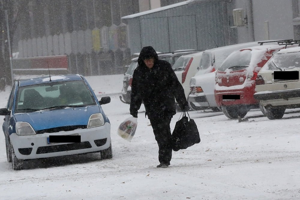 Zima se vraća u Srbiju, čeka nas ledeni talas!