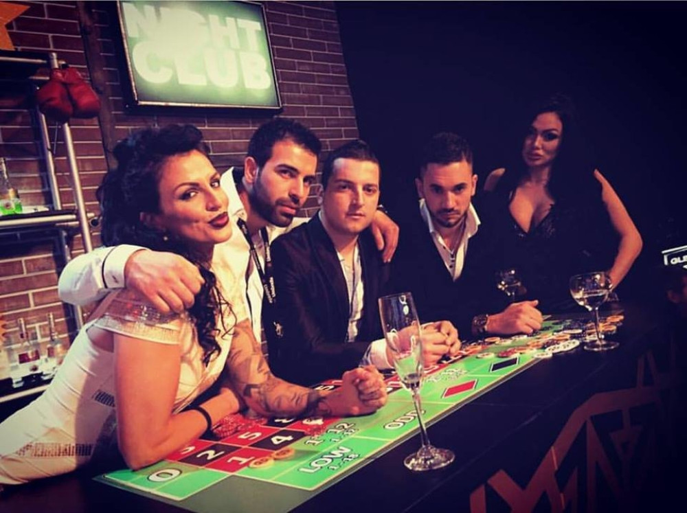 Krunićka: Ko će mene da je*e?! (FOTO)