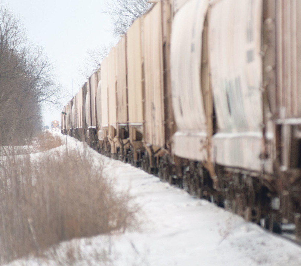 Policajca usmrtio voz na pruzi