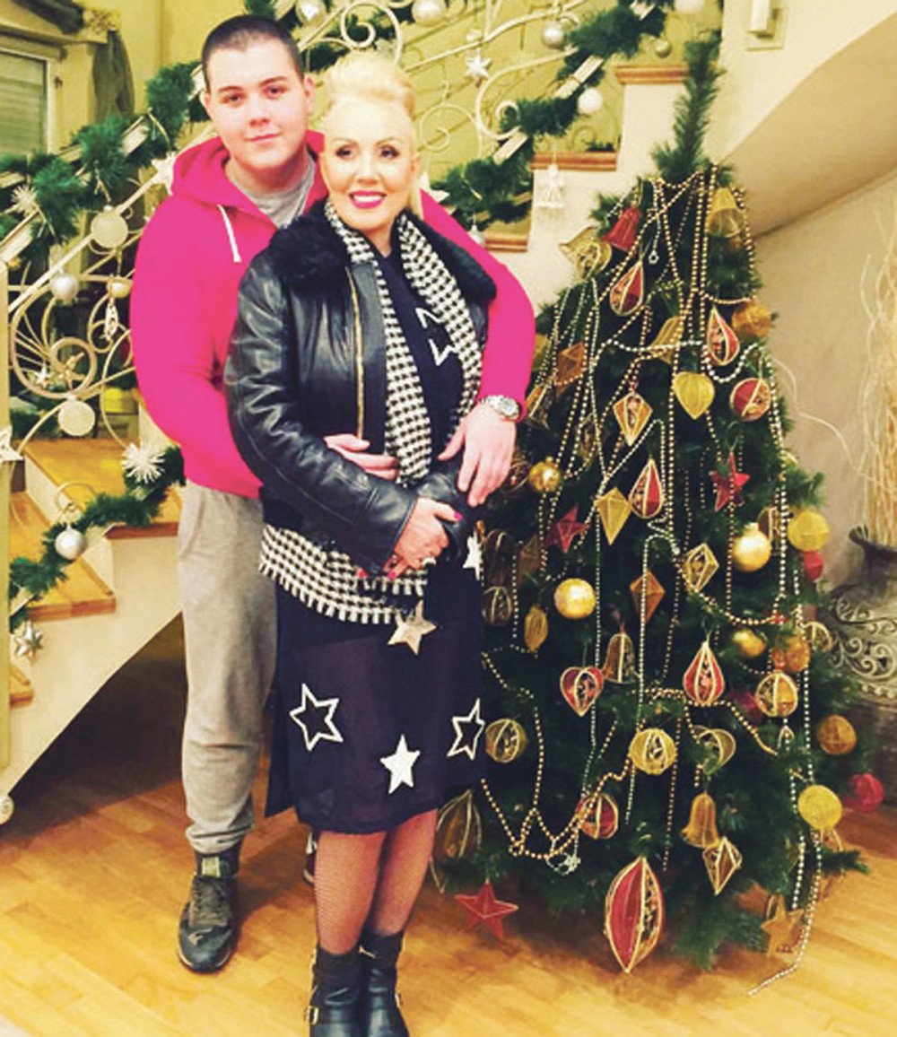 Brena sprema gala žurku za Viktorov 18. rođendan!