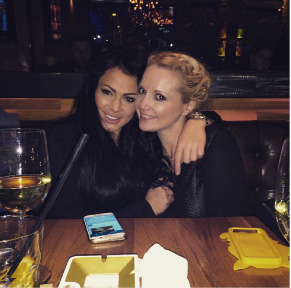 Maja i Tamara se ljubile u usta! (FOTO)