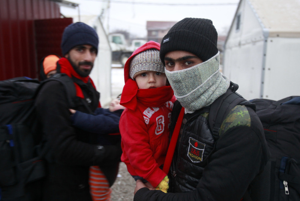 Švercovao Pakistance u kombiju