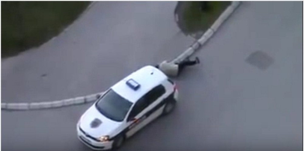 Policajci ga ostaviše mrtvog pijanog da leži (VIDEO)