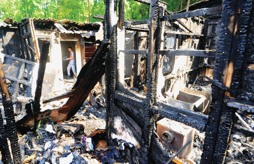 Bivšoj devojci zapalio sobu